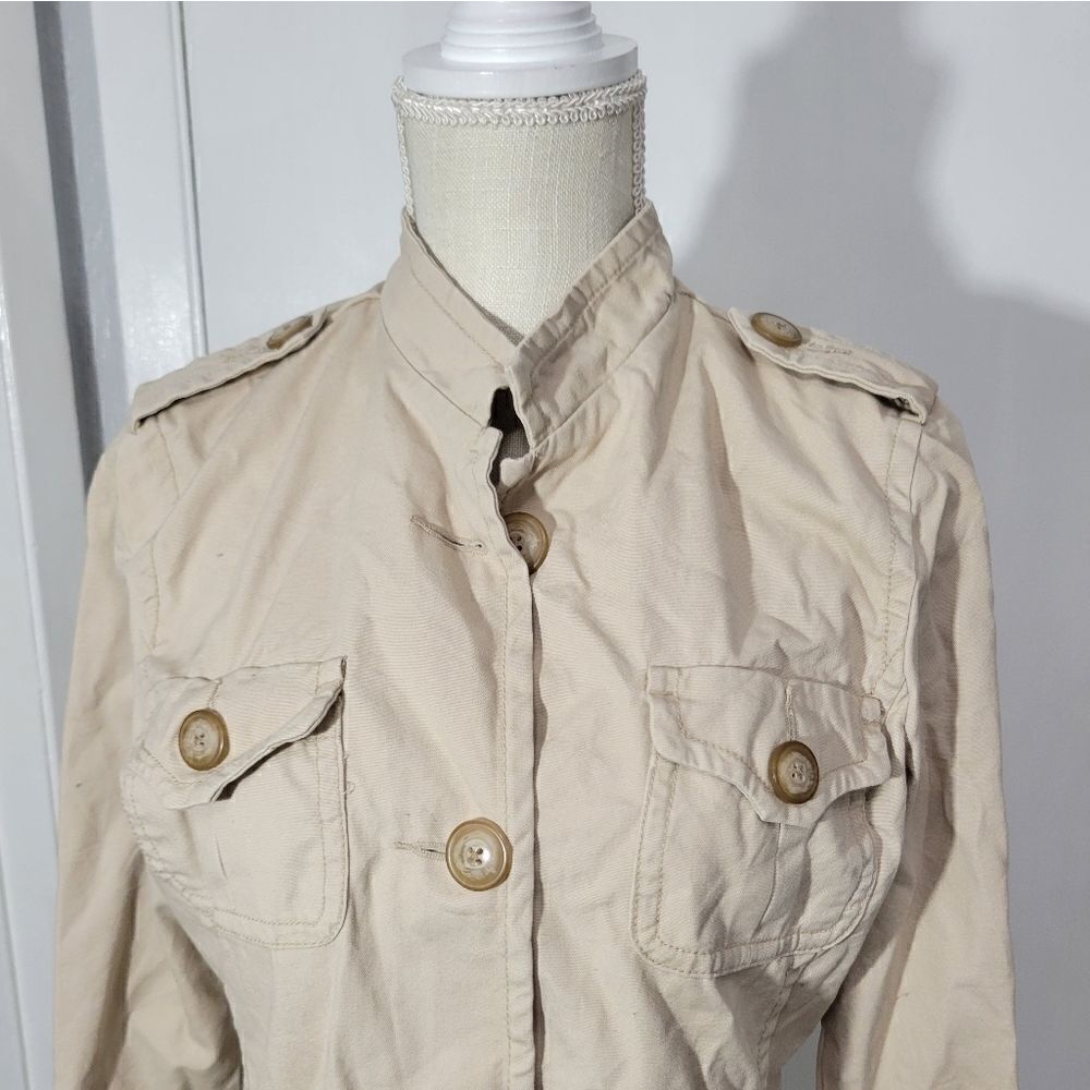 Gap buttonup khaki jacket  - Picture 4 of 11